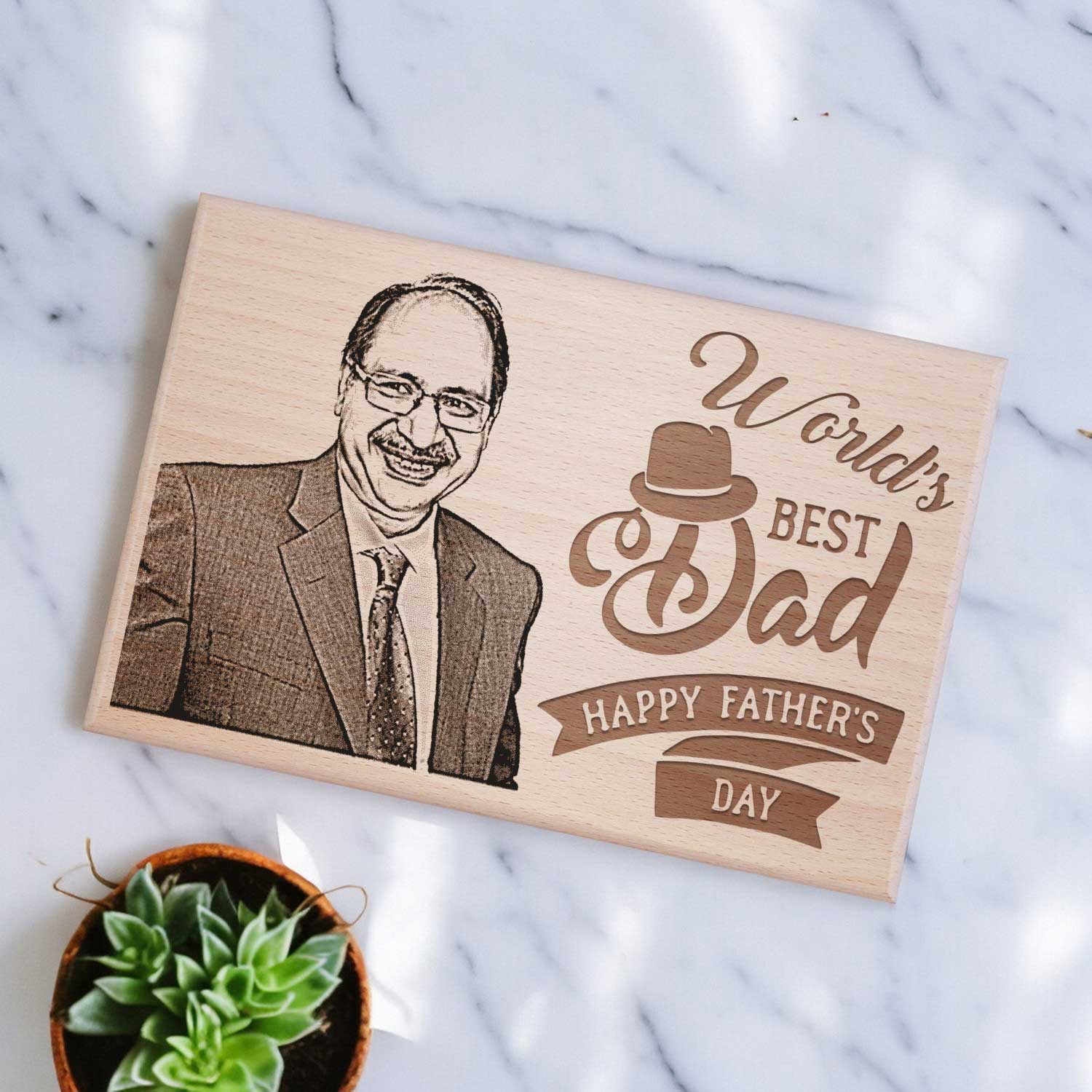 Unique World's Best Dad Wooden Photo Frame Gift for Men (6x4 Inches)