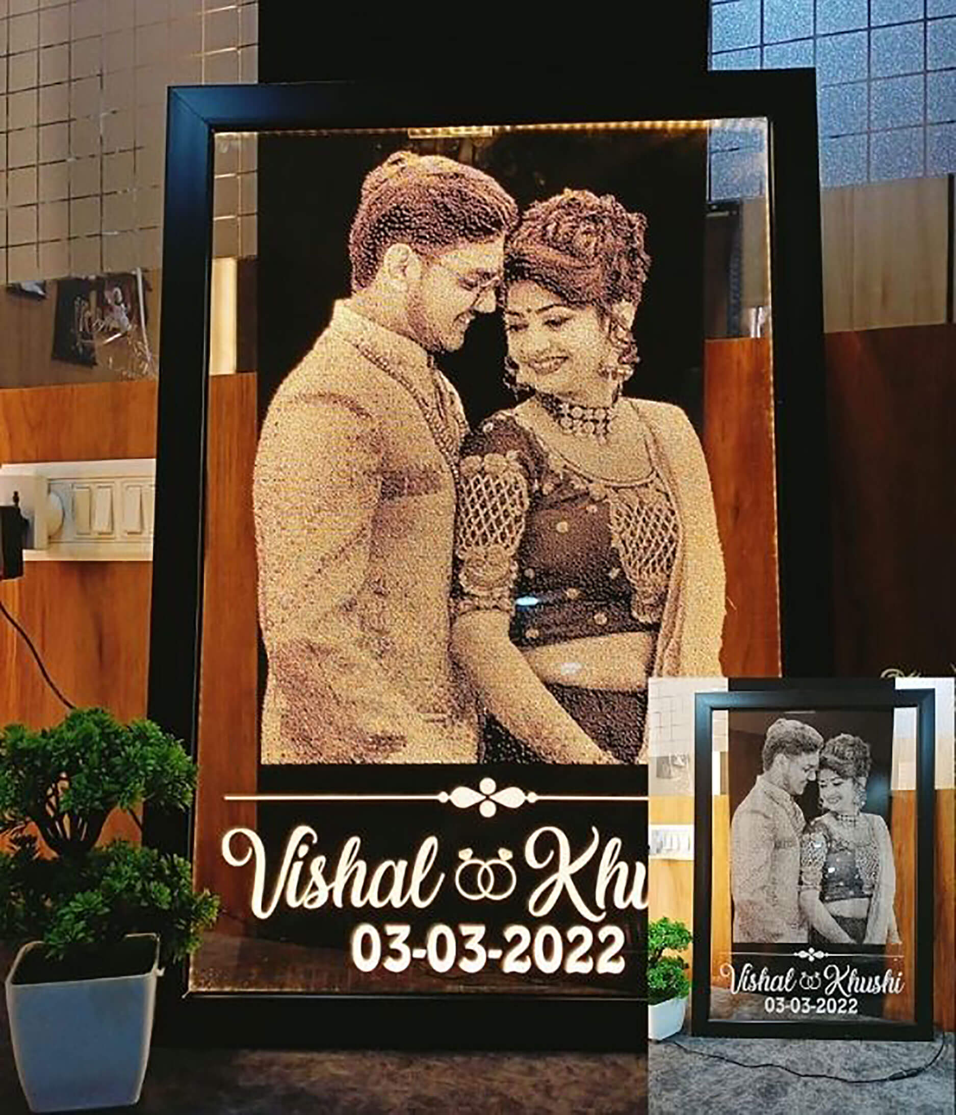Customized Acrylic LED Photo Frame with Message