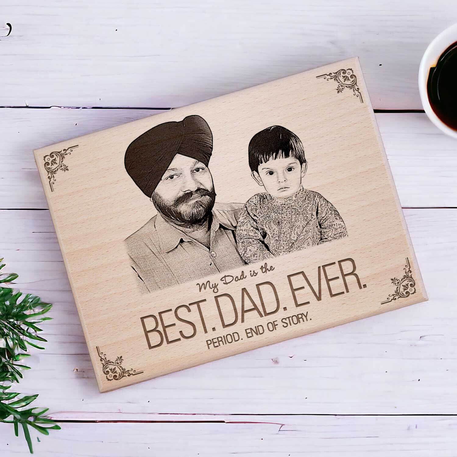 Personalized Engraved Wooden Photo Plaque Gift for World's Best Dad (12x9 Inches)