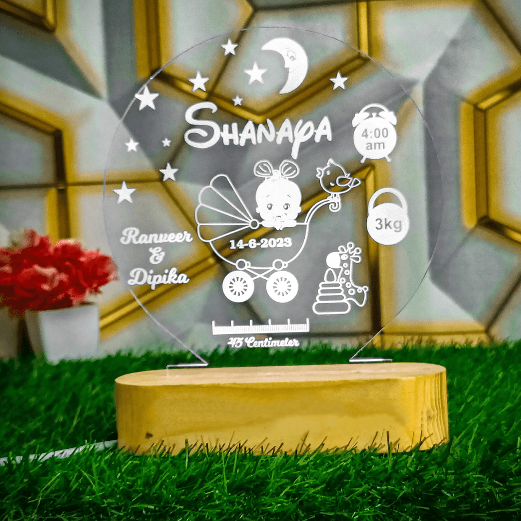 Personalized Premium Round LED Lamp For Baby With Wood Stand